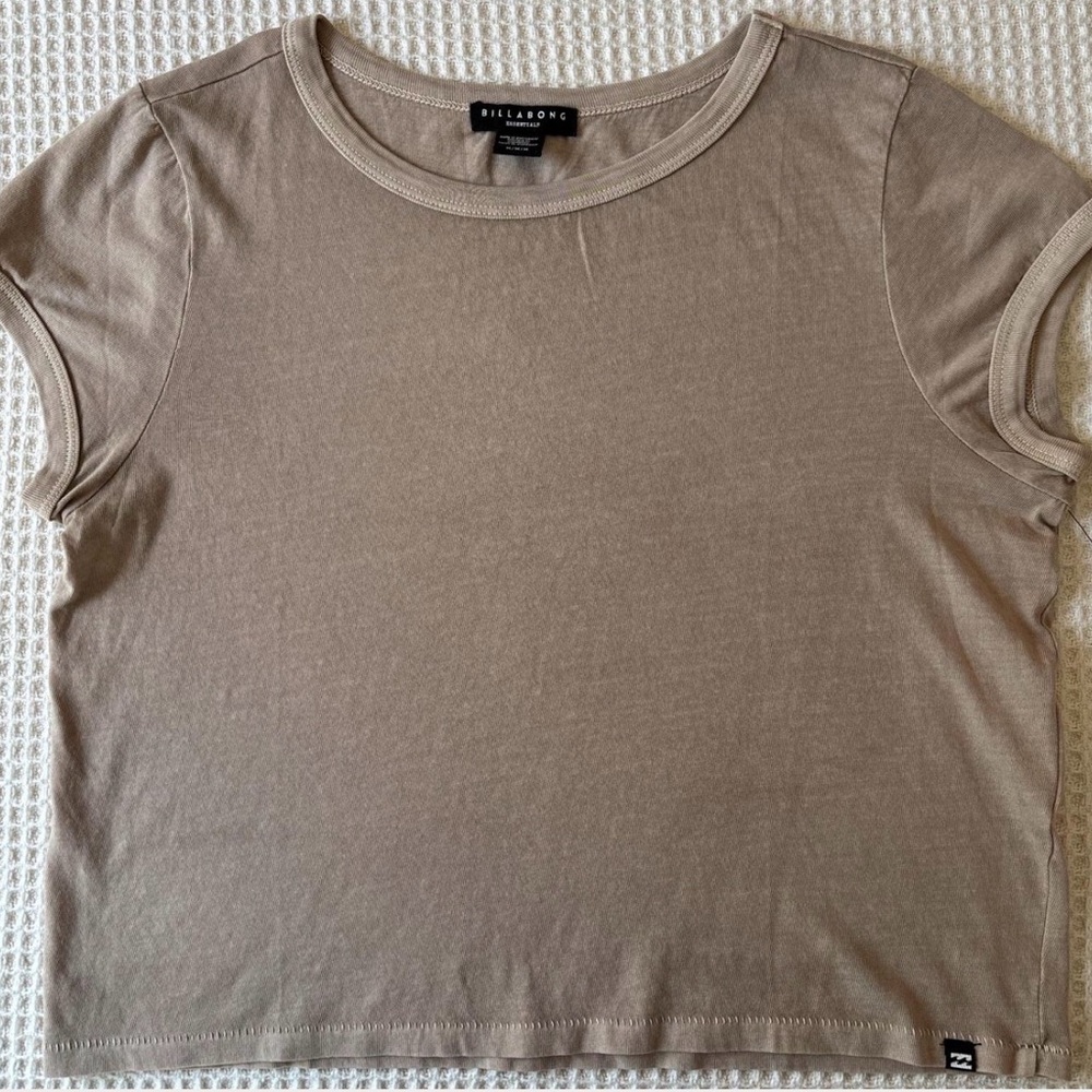 Billabong Tan T-Shirt